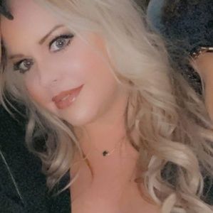 Meet your Posher, Shawna